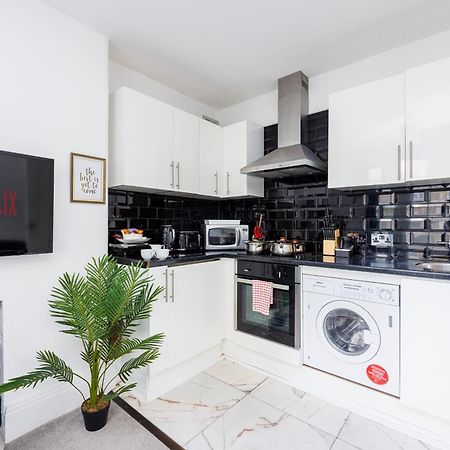 London Bridge 2 Bed Apartment - Sleeps 3 Buitenkant foto
