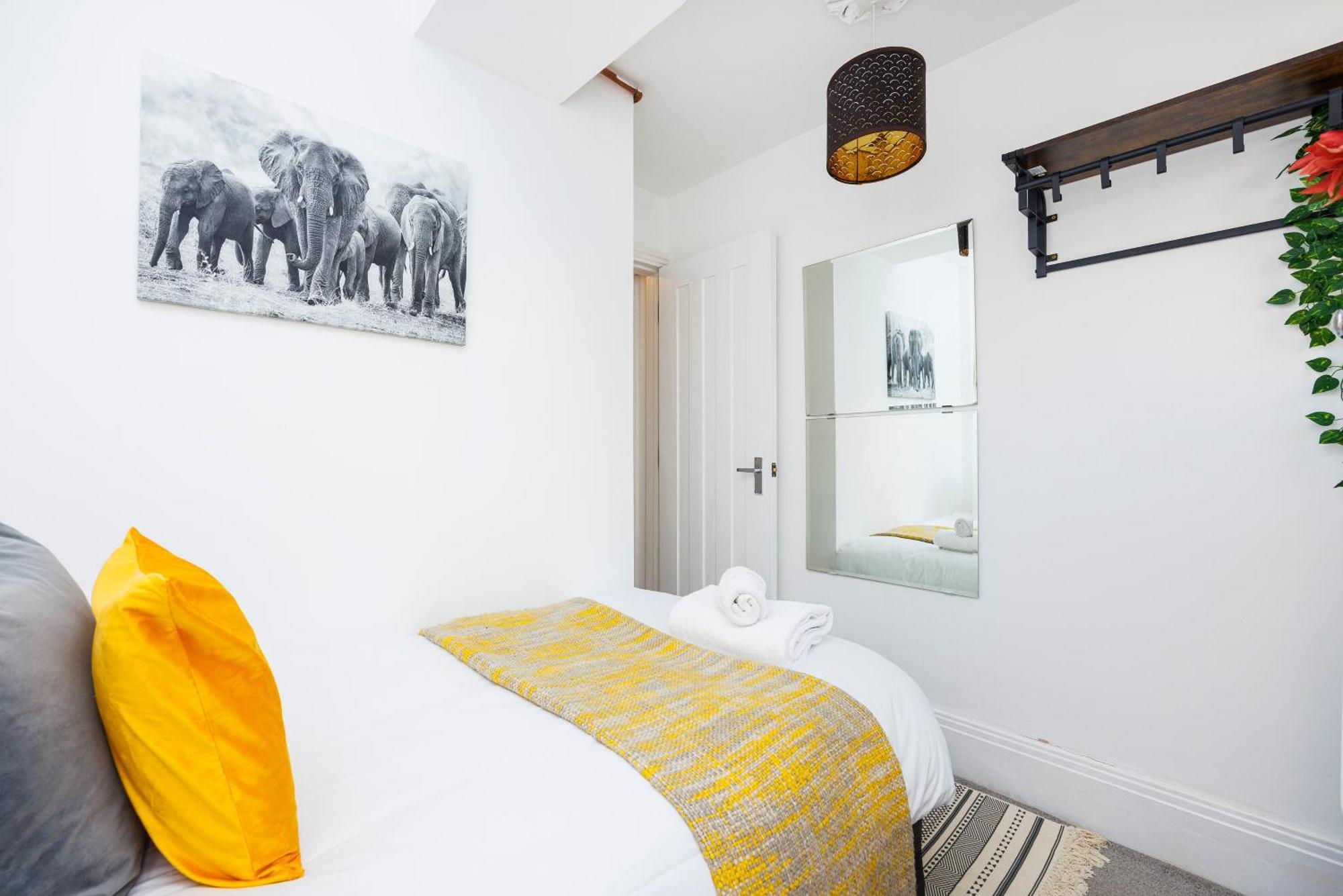 London Bridge 2 Bed Apartment - Sleeps 3 Buitenkant foto