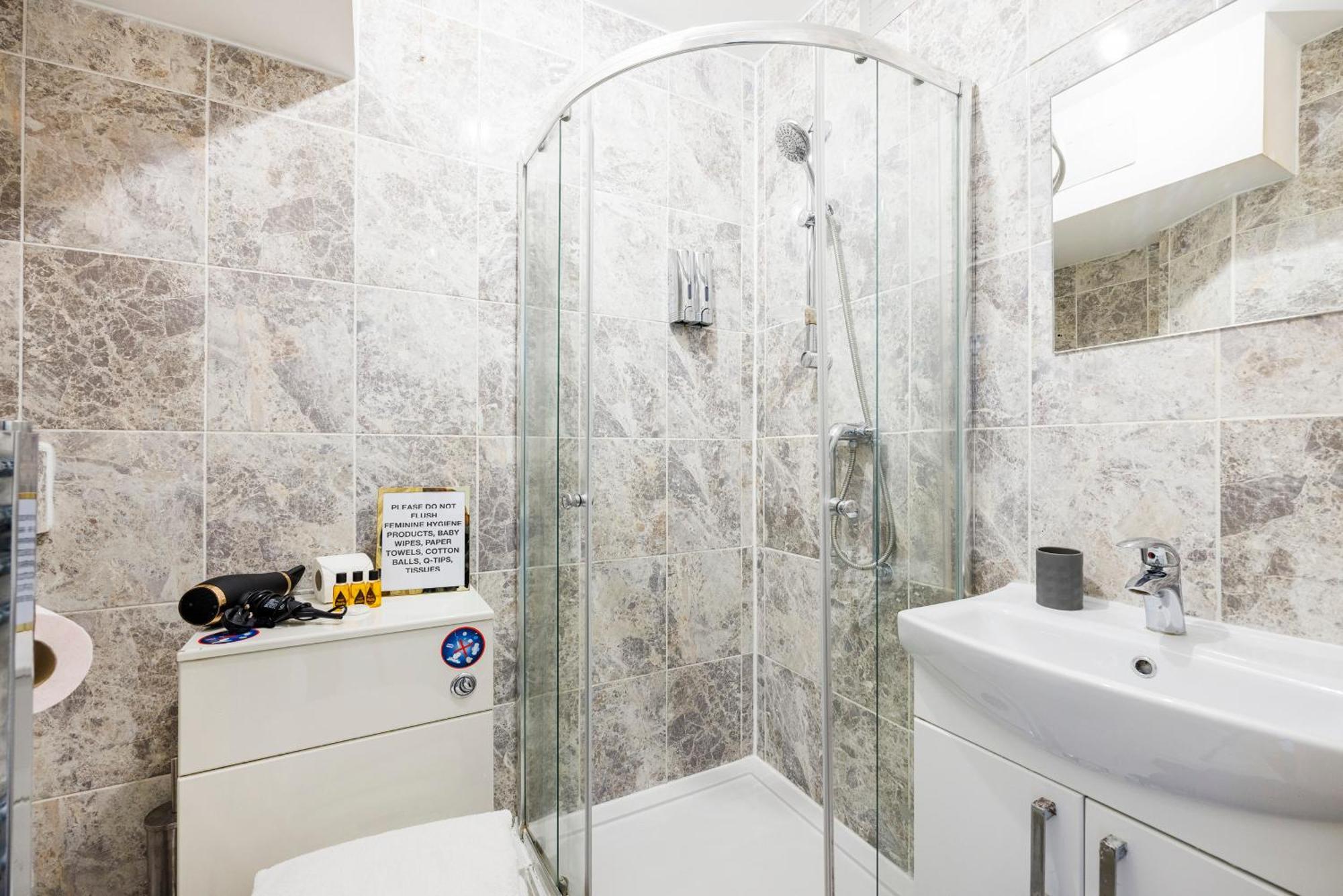 London Bridge 2 Bed Apartment - Sleeps 3 Buitenkant foto